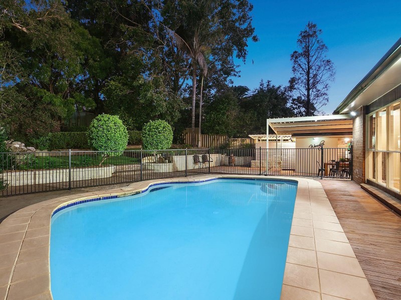 27 Roxborough Park Road, Baulkham Hills NSW 2153