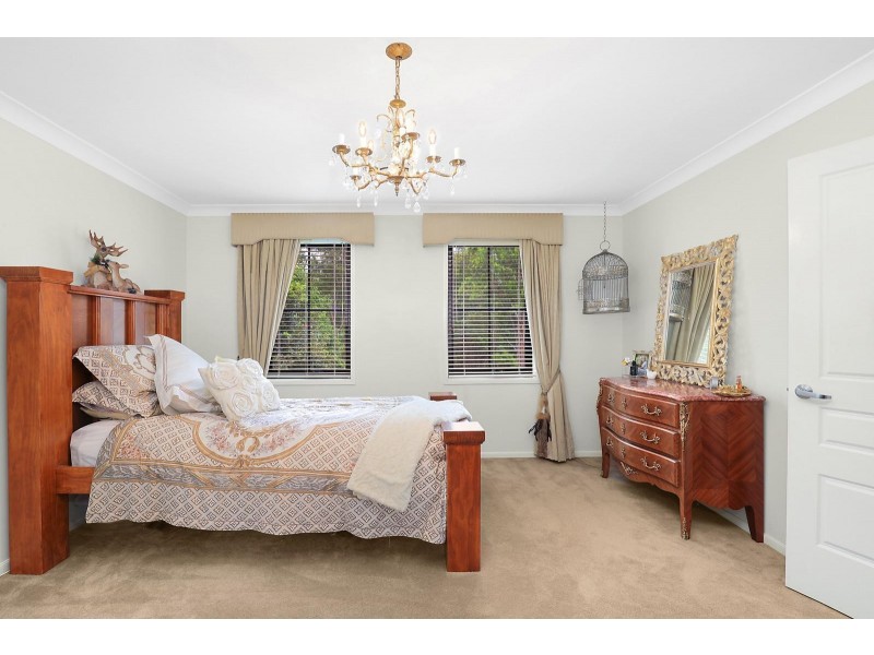 6 Mungerie Road, Beaumont Hills NSW 2155