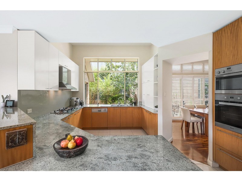 12 Queens Court, Castle Hill NSW 2154