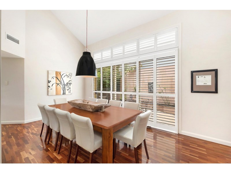 12 Queens Court, Castle Hill NSW 2154