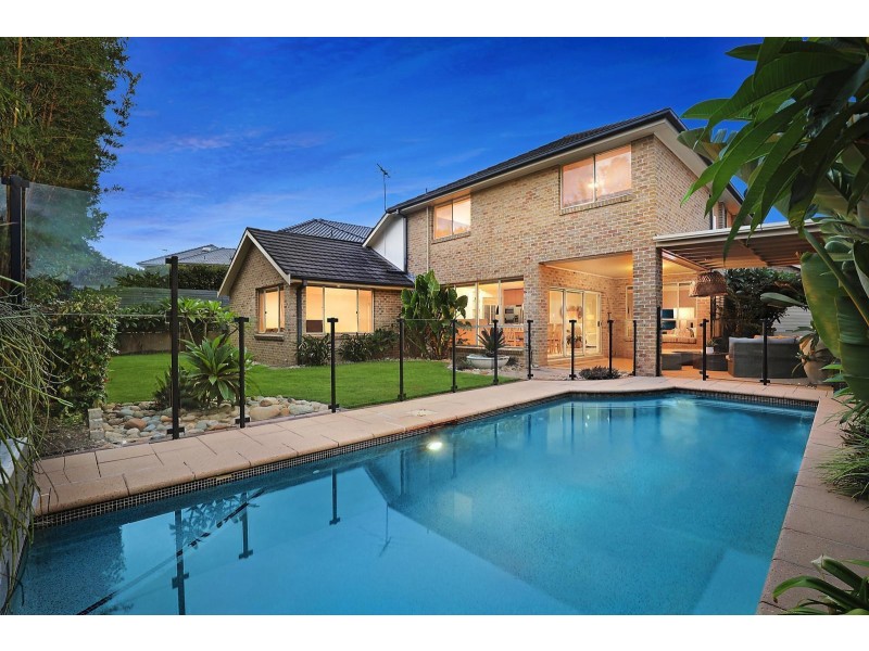 12 Queens Court, Castle Hill NSW 2154