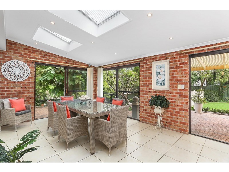 11 Galahad Crescent, Castle Hill NSW 2154