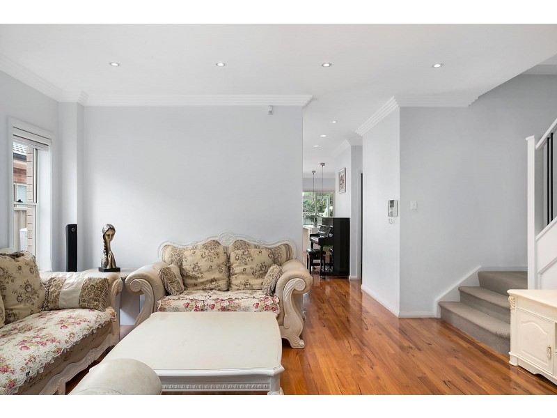 23 Edward Street, Northmead NSW 2152