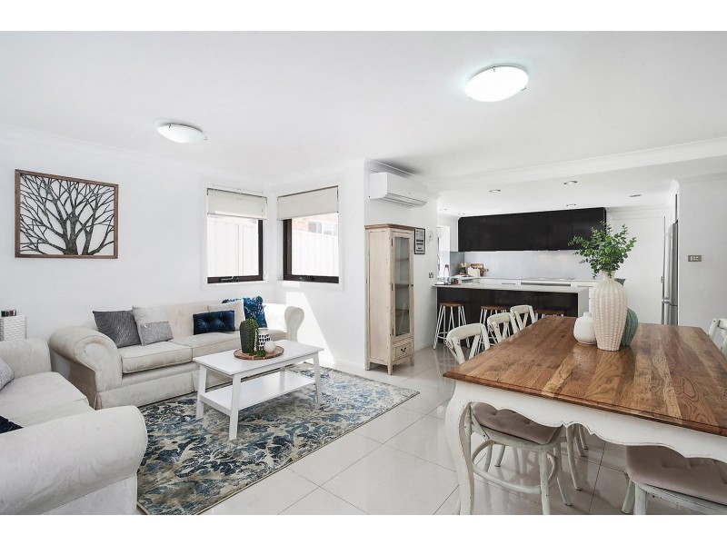 111 Ridgecrop Drive, Castle Hill NSW 2154