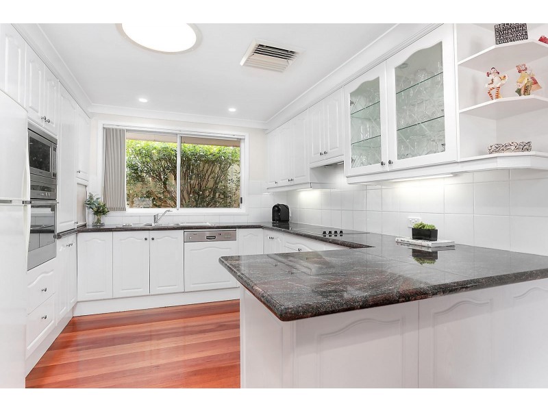 3 Elliott Place, Baulkham Hills NSW 2153