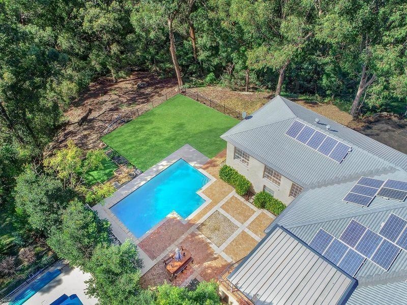 21 Woodstream Crescent, Kellyville NSW 2155
