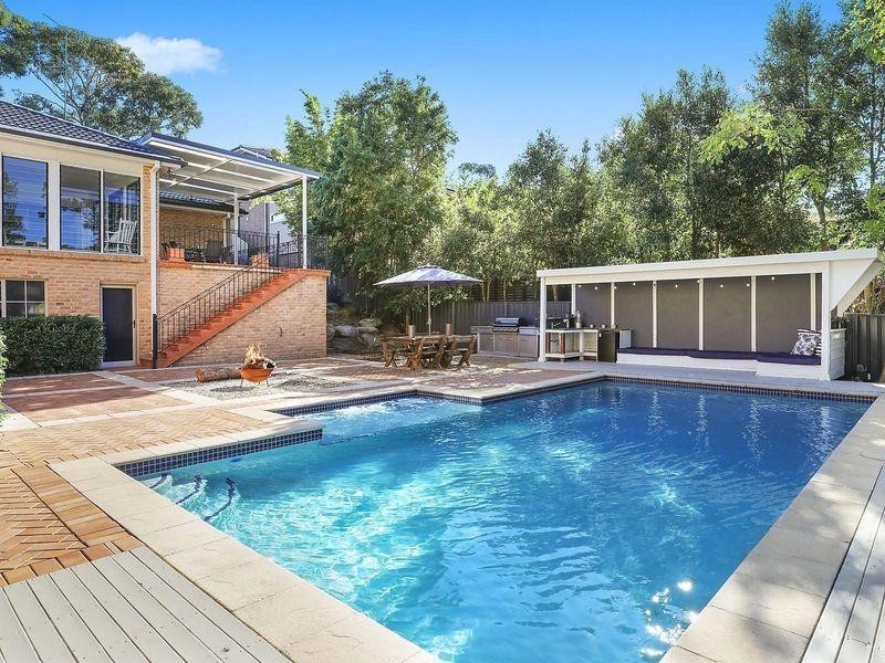 21 Woodstream Crescent, Kellyville NSW 2155