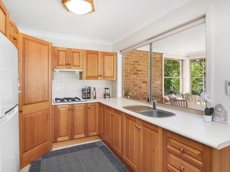 21 Woodstream Crescent, Kellyville NSW 2155