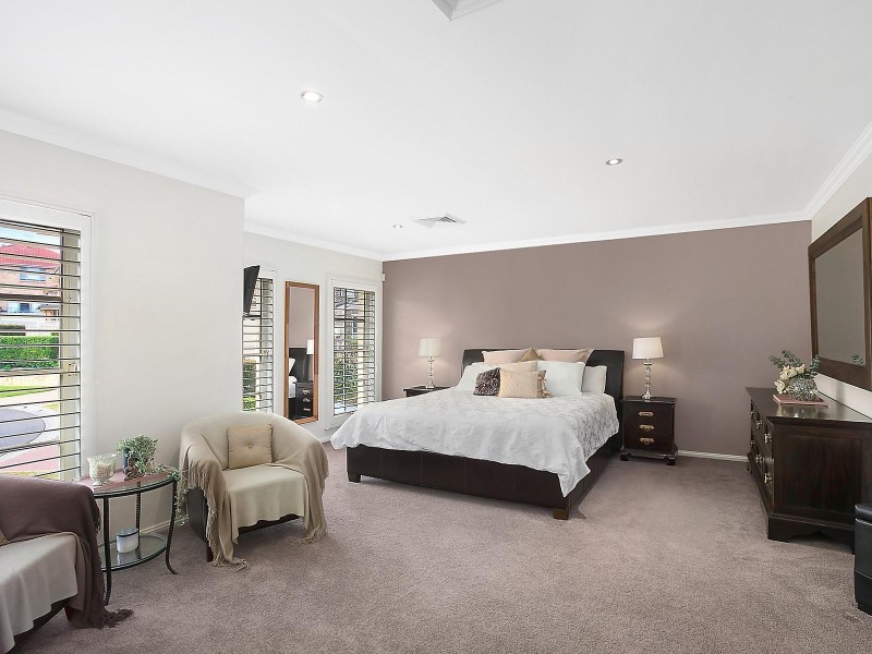 7 Lodgeworth Place, Castle Hill NSW 2154