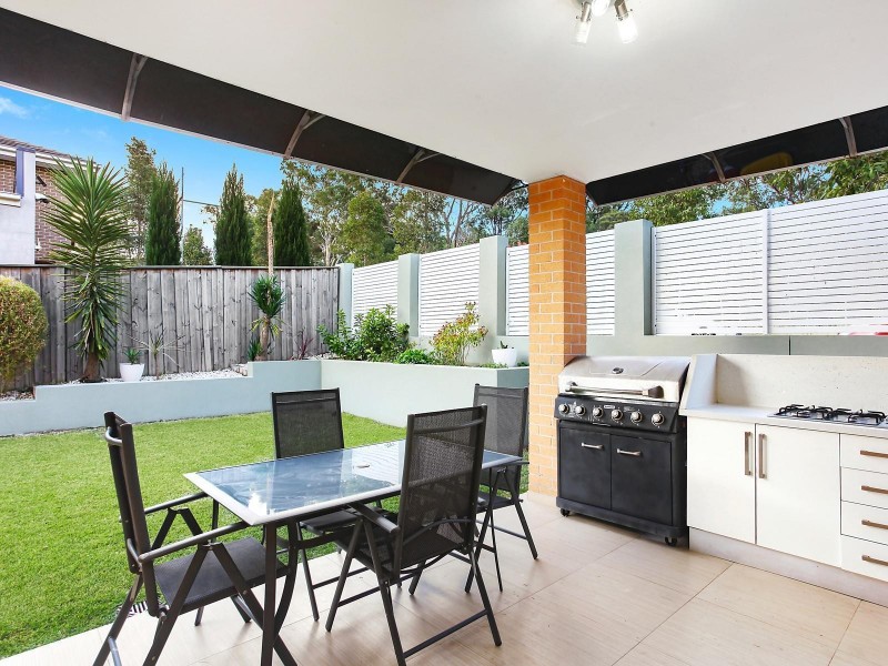 1 Falabella Street, Beaumont Hills NSW 2155