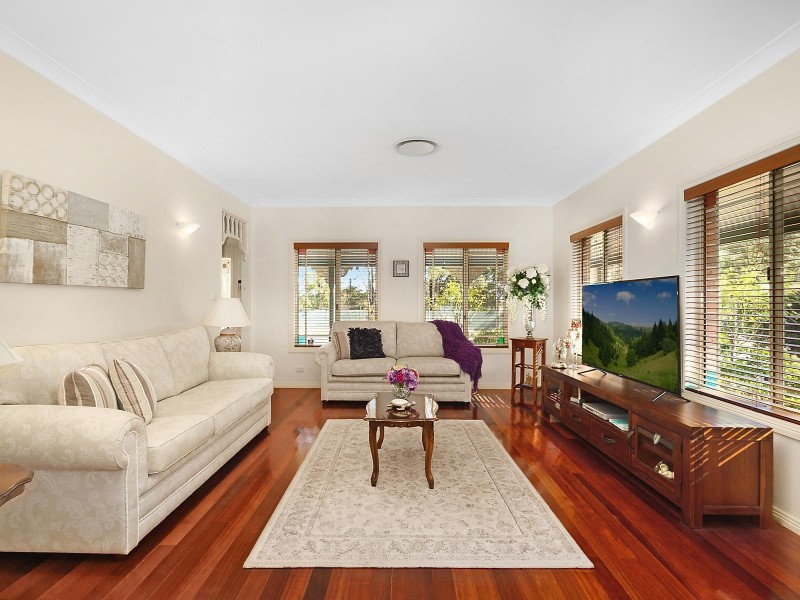 10 Johnson Road, Galston NSW 2159