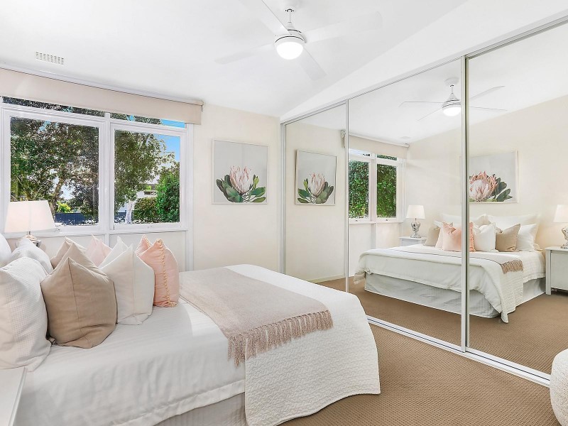 76 Solander Road, Seven Hills NSW 2147