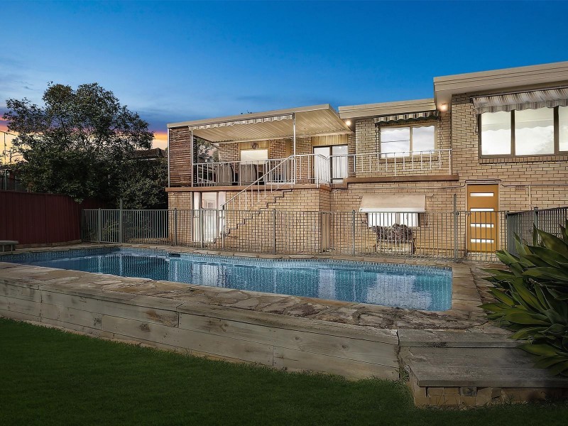 17 Carver Crescent, Baulkham Hills NSW 2153