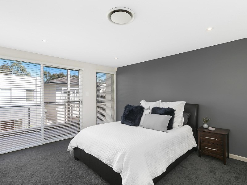 3 Waterstone Crescent, Bella Vista NSW 2153