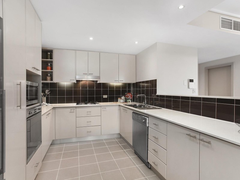 306/12 Pennant Street, Castle Hill NSW 2154