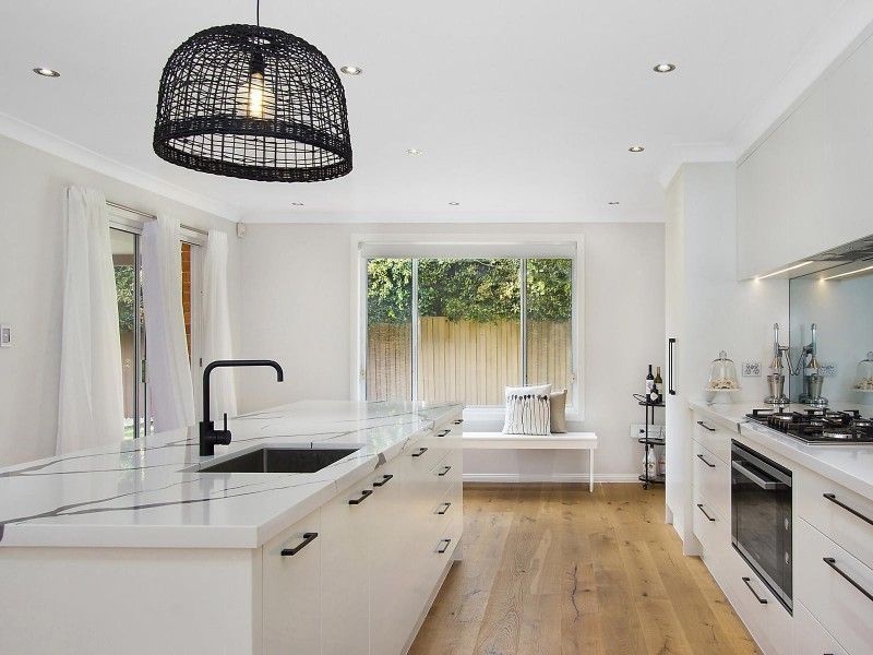 6 Sally Place, Kellyville NSW 2155