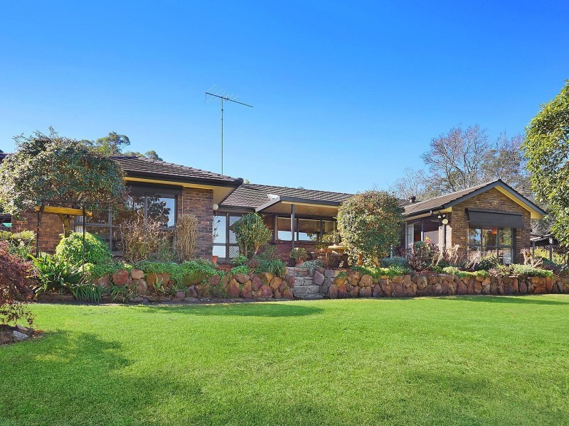 3 Halls Road, Arcadia NSW 2159