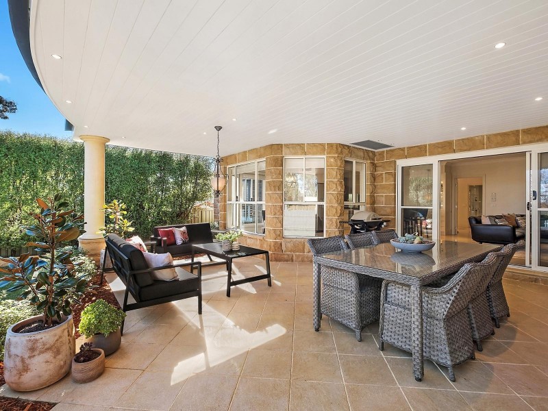 10 Dawes Avenue, Castle Hill NSW 2154