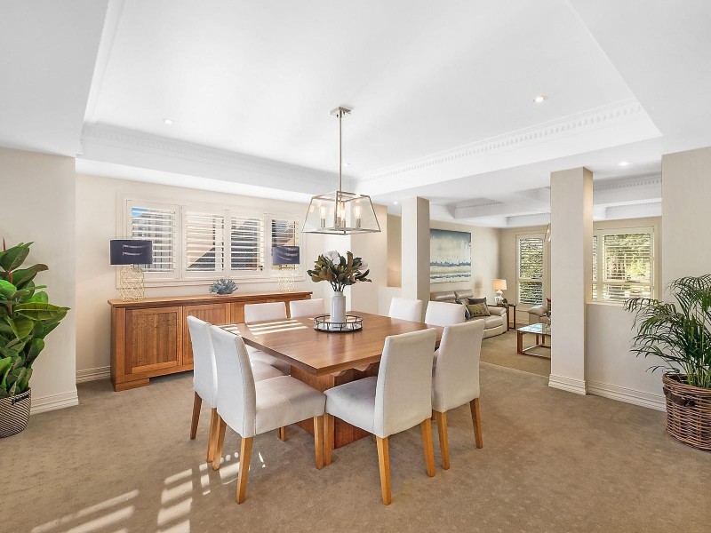 10 Dawes Avenue, Castle Hill NSW 2154