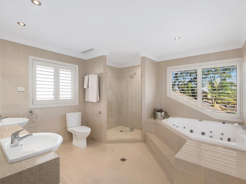 10 Dawes Avenue, Castle Hill NSW 2154