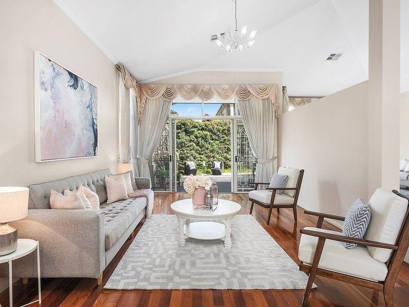 12 Rowanbrae Crescent, Bella Vista NSW 2153