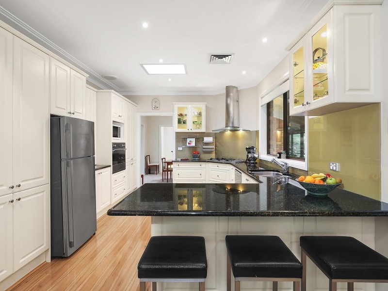 18 Roma Court, West Pennant Hills NSW 2125