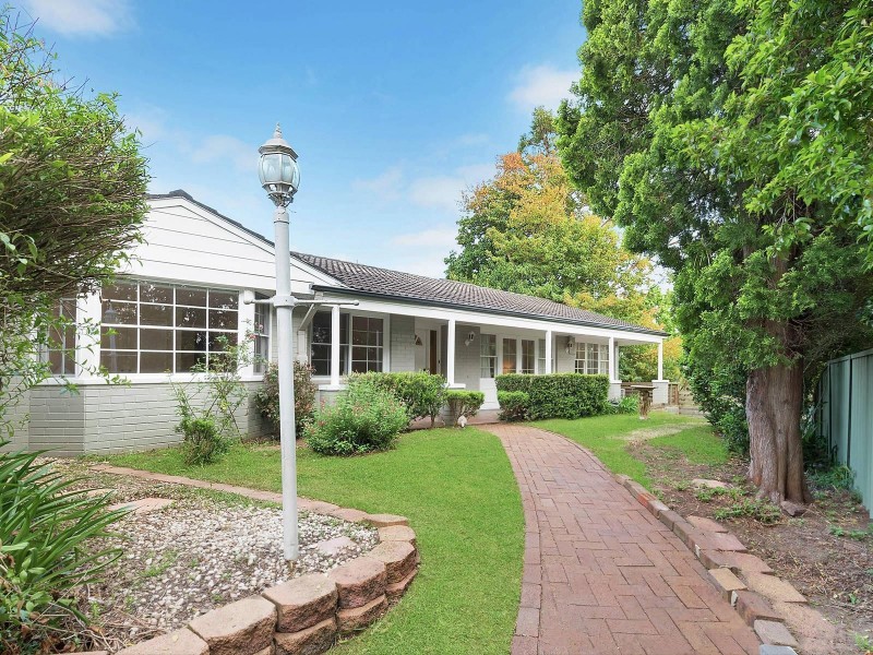 6 Lynstock Avenue, Castle Hill NSW 2154