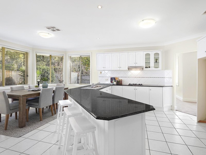 8 Cubby Close, Castle Hill NSW 2154