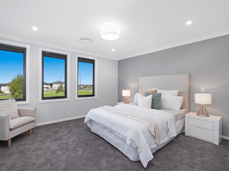 11 Sunningdale Drive, Colebee NSW 2761