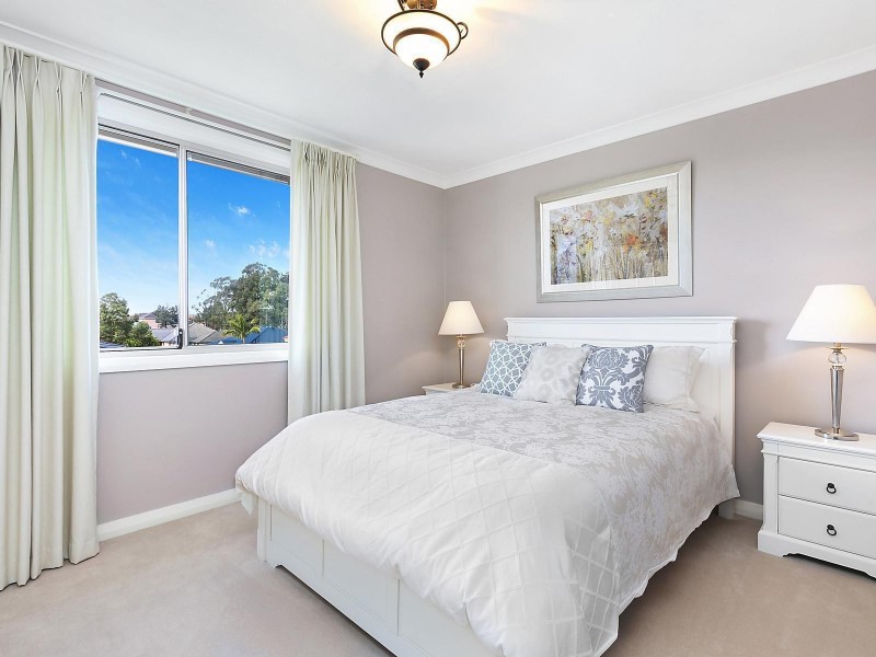 6 Sunderland Avenue, Castle Hill NSW 2154