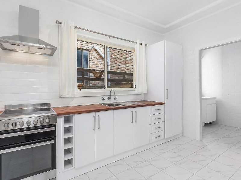 33 Watkins Road, Baulkham Hills NSW 2153