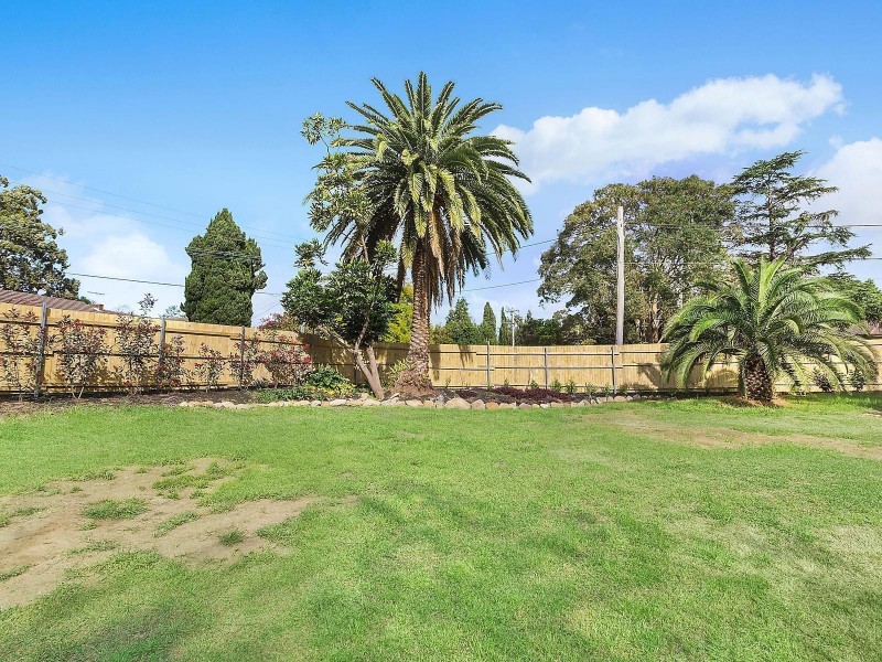 33 Watkins Road, Baulkham Hills NSW 2153