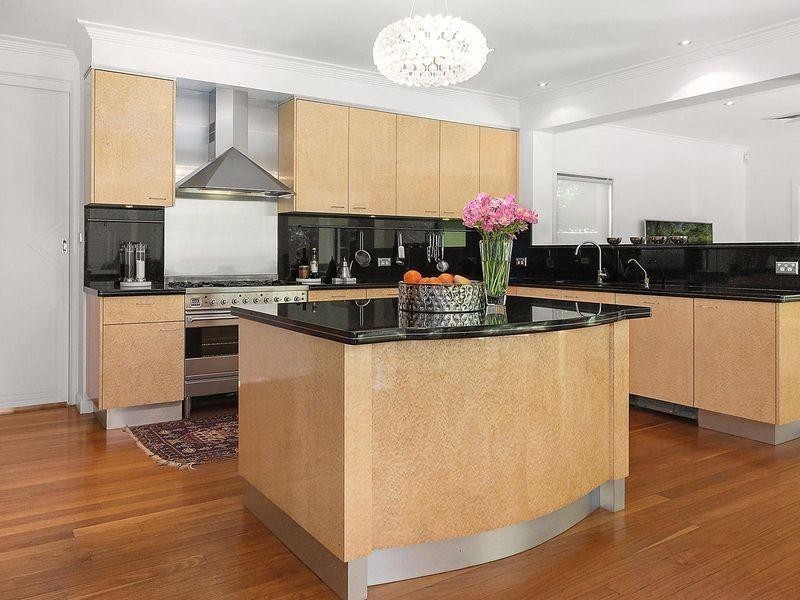 8 Dylan Place, West Pennant Hills NSW 2125