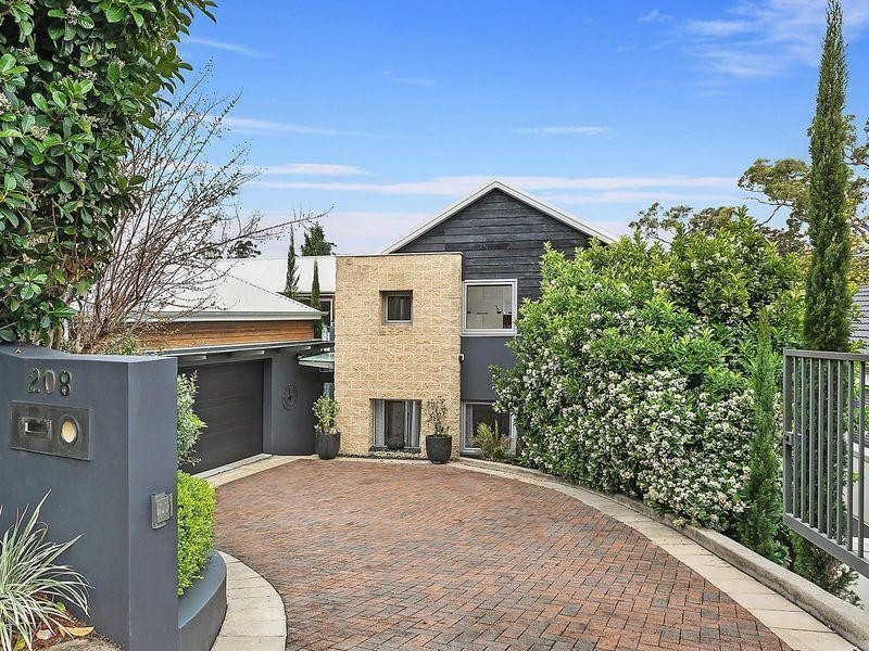 208 Highs Road, West Pennant Hills NSW 2125