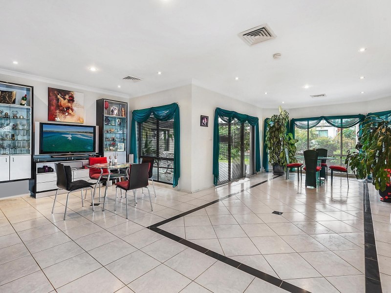 233 Pennant Hills Road, Carlingford NSW 2118