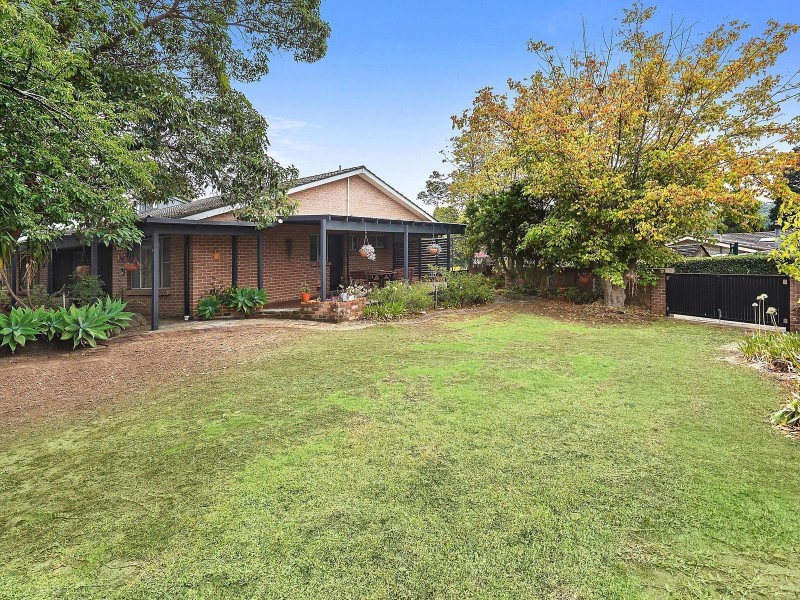 11 Dale Place, North Rocks NSW 2151