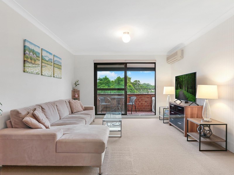11/321 Windsor Road, Baulkham Hills NSW 2153