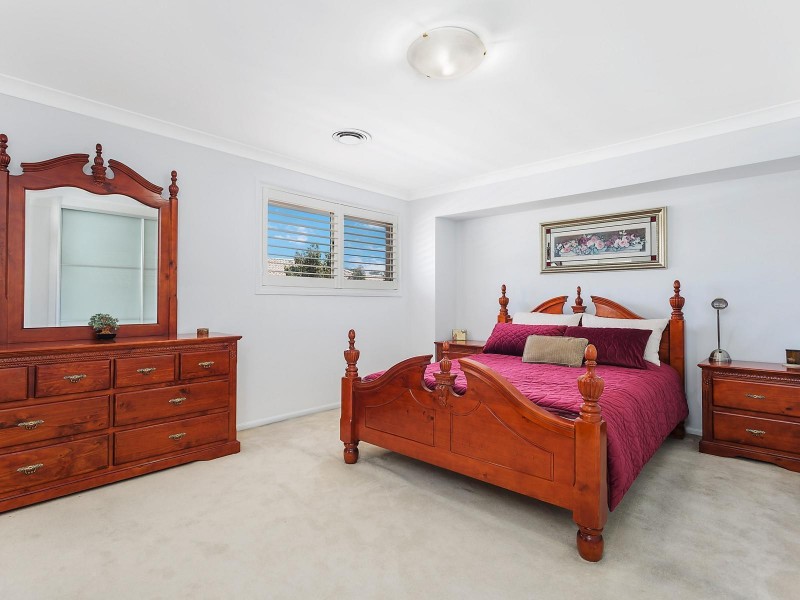 2 St Pauls Avenue, Castle Hill NSW 2154