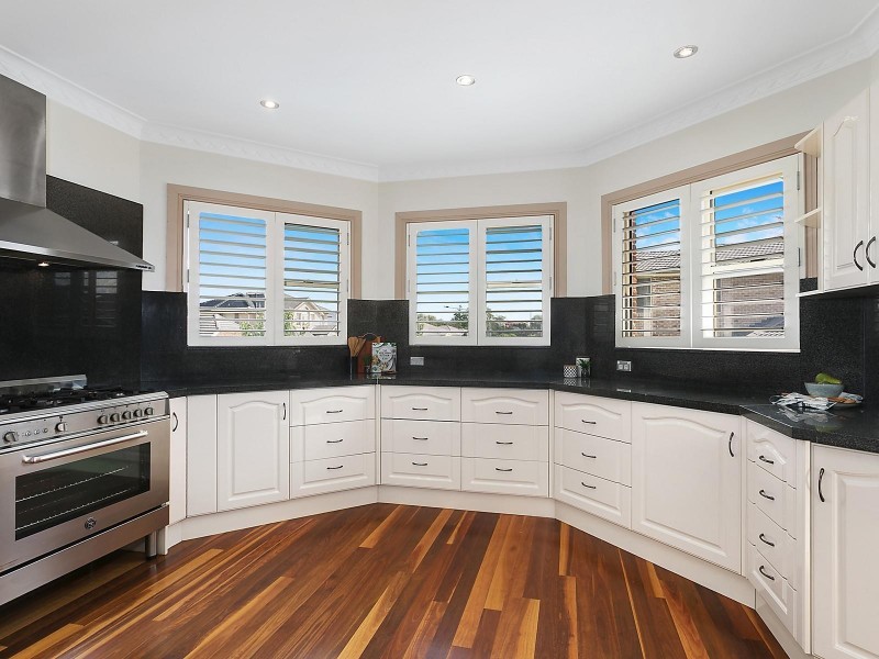 5 Helissio Place, Castle Hill NSW 2154