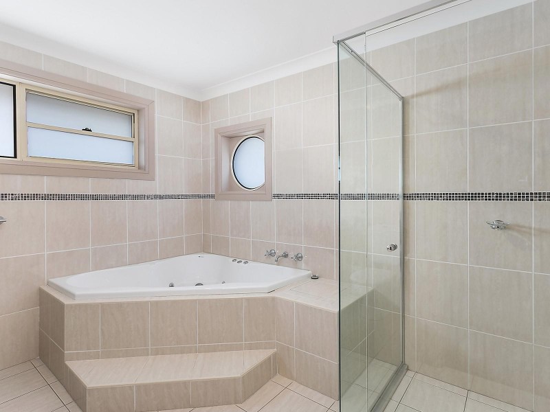 5 Helissio Place, Castle Hill NSW 2154