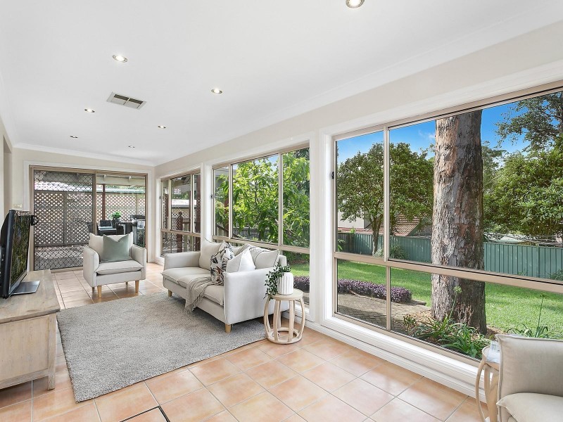 16 Baker Crescent, Baulkham Hills NSW 2153