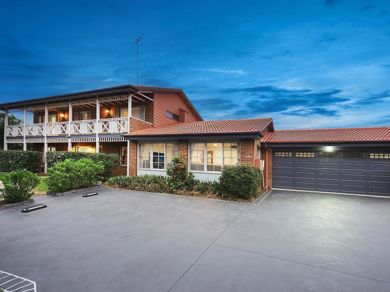 21 Lockhart Avenue, Castle Hill NSW 2154