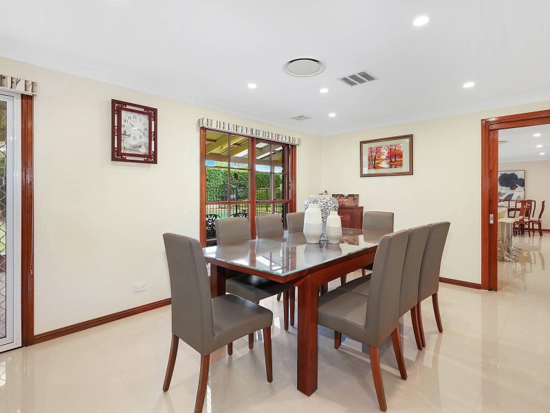 21 Lockhart Avenue, Castle Hill NSW 2154