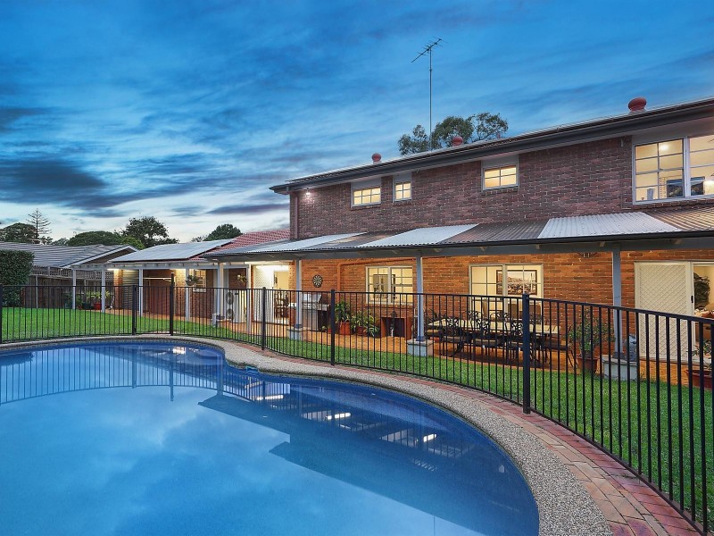 21 Lockhart Avenue, Castle Hill NSW 2154
