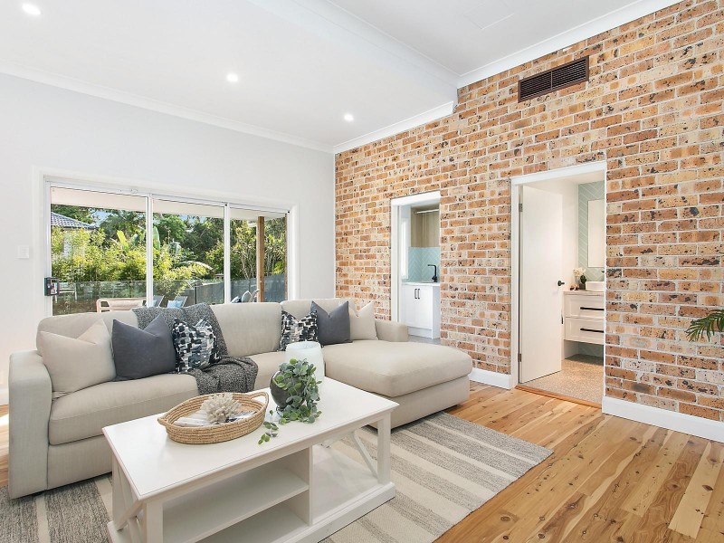 14 Riley Avenue, West Pennant Hills NSW 2125