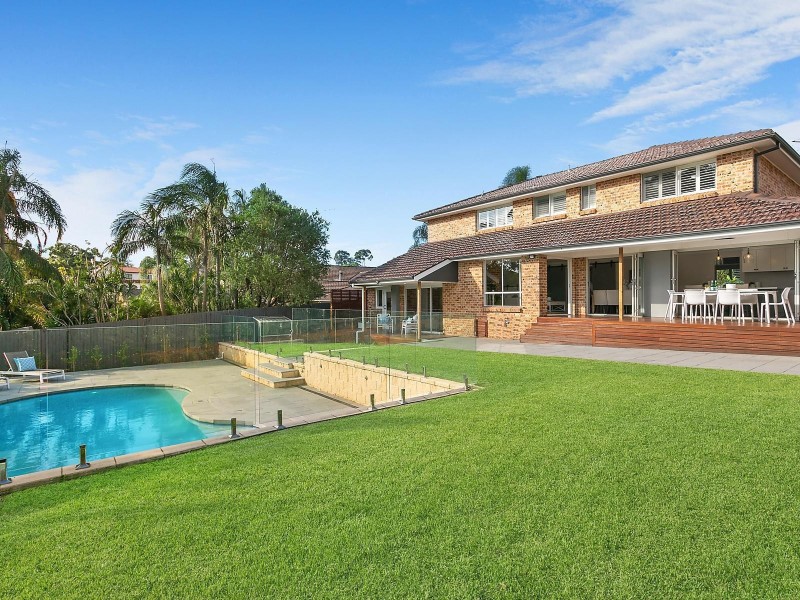 14 Riley Avenue, West Pennant Hills NSW 2125