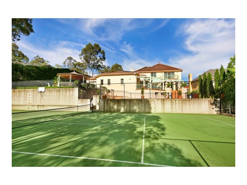 26 Larissa Avenue, West Pennant Hills NSW 2125