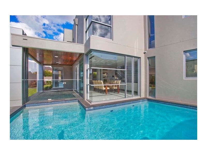 73 Edgewater Drive, Bella Vista NSW 2153