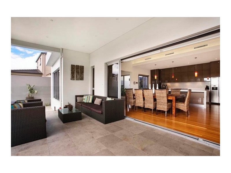 21 Bimbadgen Place, Bella Vista NSW 2153