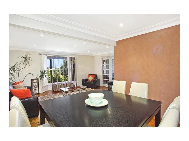 51 Blackett Drive, Castle Hill NSW 2154